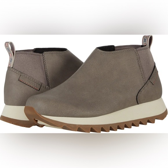 Merrell Womens Alpine Chelsea Boots Sz 9 *NWB* - Picture 1 of 9